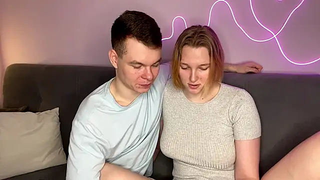 julielourens online show from 10, 11, 2025