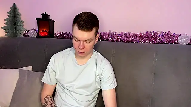 julielourens online show from 7, 1, 2026