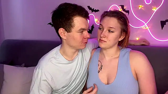 julielourens online show from 24, 10, 2025