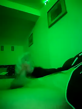 MrThomas31 online show from 8, 2, 2026