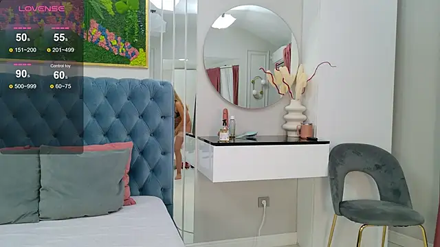 SiennaPierce online show from 28, 9, 2025