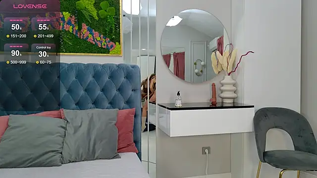 SiennaPierce online show from 13, 11, 2025