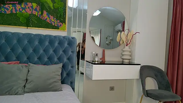 SiennaPierce online show from 26, 3, 2026