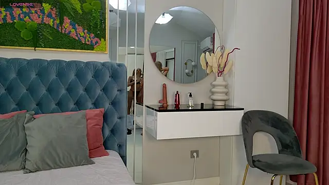 SiennaPierce online show from 19, 1, 2026