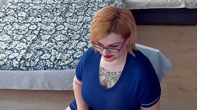 Squirt Kimm online show from 10, 3, 2026