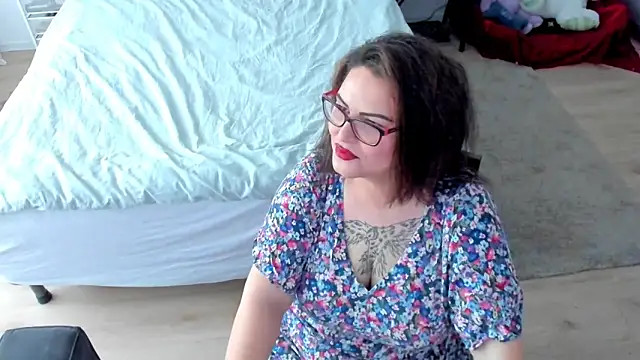 Squirt Kimm online show from 13, 11, 2025