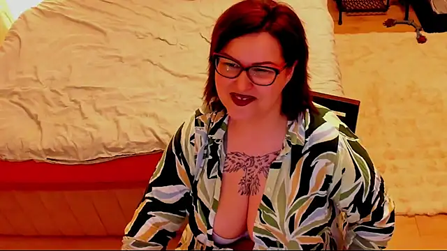 Squirt Kimm online show from 5, 4, 2026