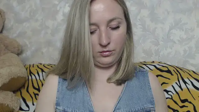 Snapshot of hotsteacher chatting on 25, 6, 2026 hotsteacher online show from 25, 6, 2026