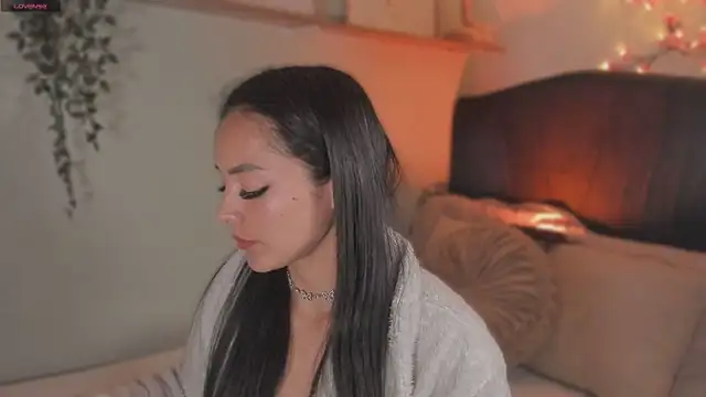 im-isabella online show from 5, 12, 2025