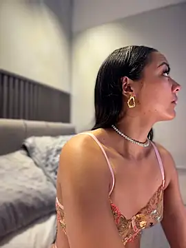 im-isabella online show from 18, 4, 2026