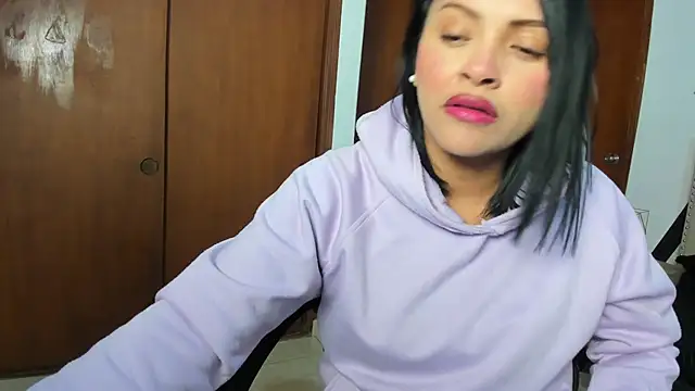 VeronicaBrun online show from 9, 9, 2025