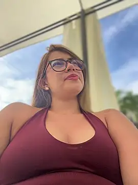 sara calderon online show from 2, 10, 2025