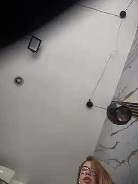 sara calderon online show from 22, 11, 2025