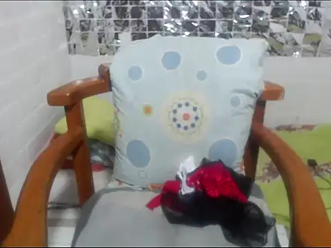 rose-crystal online show from 15, 1, 2026