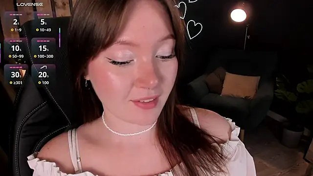 Snapshot of Ash_Hasmy chatting on 12, 9, 2025 Ash Hasmy online show from 12, 9, 2025