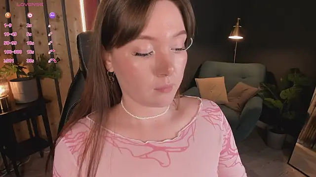 Snapshot of Ash_Hasmy chatting on 21, 10, 2025 Ash Hasmy online show from 21, 10, 2025