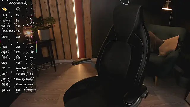 Snapshot of Ash_Hasmy chatting on 18, 11, 2025 Ash Hasmy online show from 18, 11, 2025