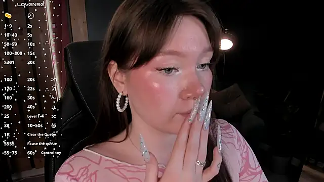 Ash Hasmy online show from 17, 12, 2025