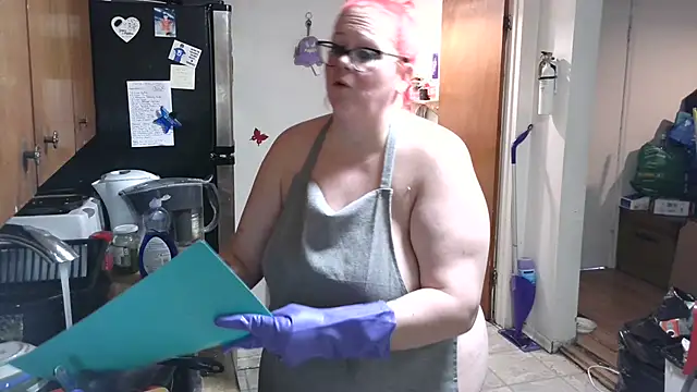 Kinky Witch online show from 25, 2, 2026