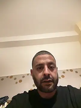 anaahmed30 online show from 12, 9, 2025