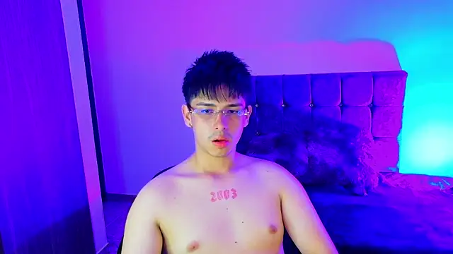 Maximo Miller online show from 10, 9, 2025