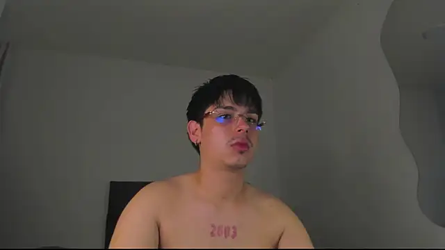 Maximo Miller online show from 26, 10, 2025