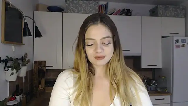 Snapshot of BuffyxLUST chatting on 1, 12, 2025 BuffyxLUST online show from 1, 12, 2025