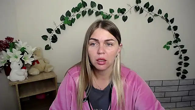 Magic Katarina  online show from 15, 9, 2025