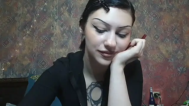 Susie su online show from 4, 12, 2025