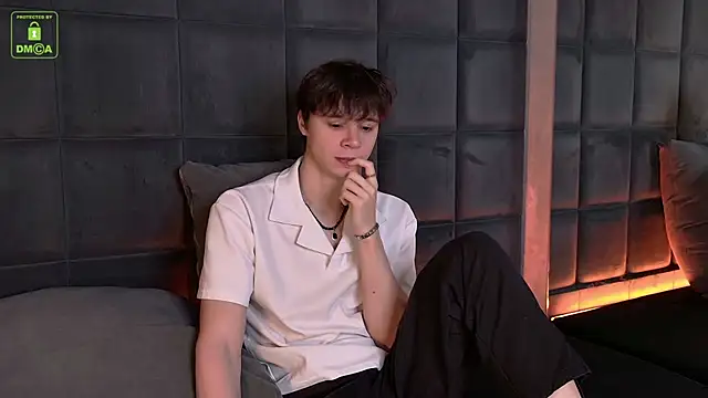 AnthonyHall online show from 26, 11, 2025