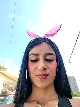 Juliana Xander online show from 9, 9, 2025