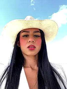 Juliana Xander online show from 15, 12, 2025