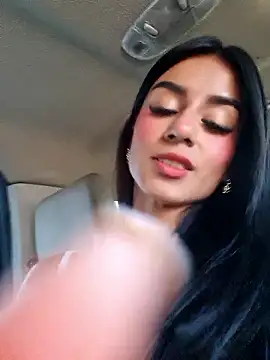 Juliana Xander online show from 7, 1, 2026