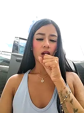 Juliana Xander online show from 15, 9, 2025