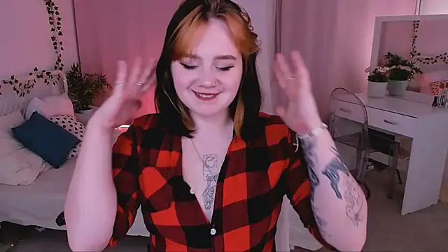 lunaalli online show from 26, 9, 2025