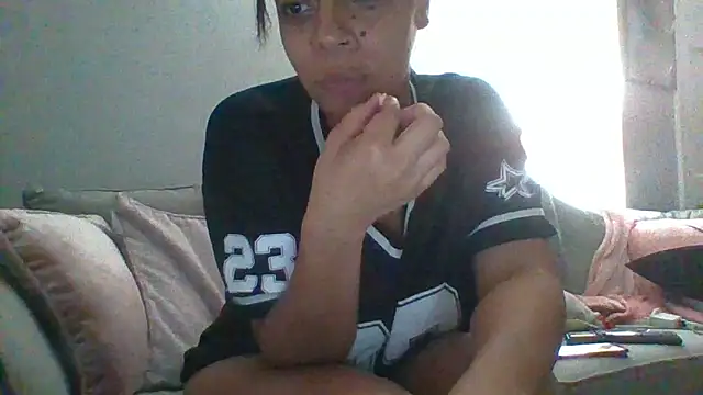 Lusty Lexi90 online show from 28, 10, 2025