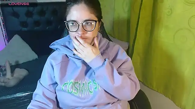 KrystalAdams online show from 24, 11, 2025