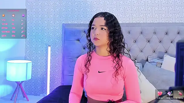 Evaa Lunna  online show from 29, 10, 2025