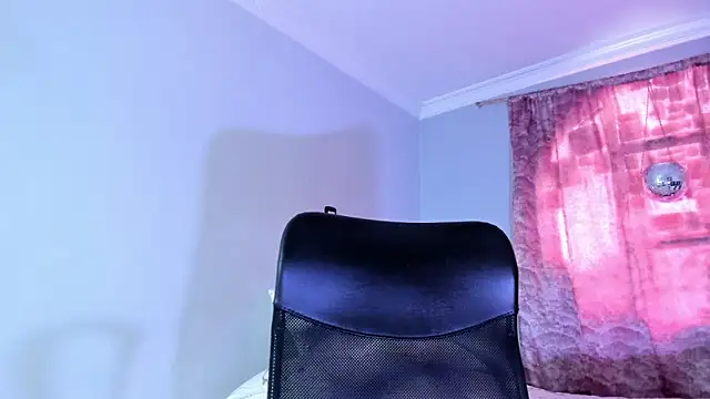 Pamela Squirtt online show from 19, 12, 2025