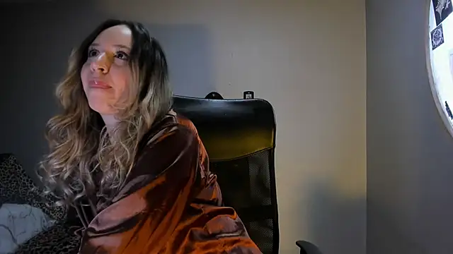 Pamela Squirtt online show from 6, 5, 2026