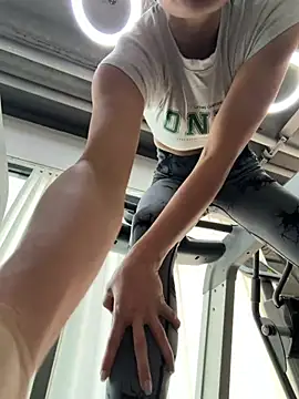 Ninazhang online show from 8, 4, 2026