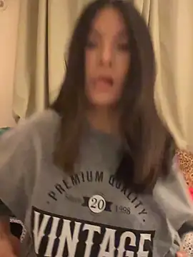 Ninazhang online show from 2, 12, 2025