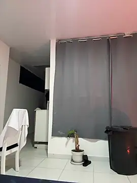 18 salo online show from 10, 9, 2025