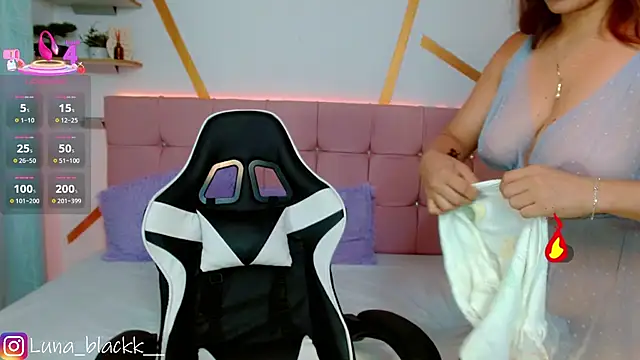 Luna blackk online show from 10, 1, 2026