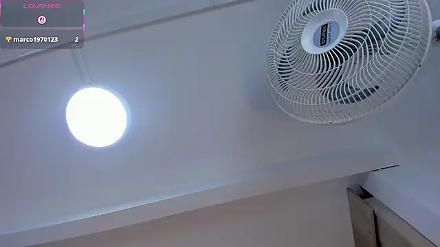 Snapshot of VICTORIAGRAYS chatting on 9, 2, 2026 VICTORIAGRAYS online show from 9, 2, 2026