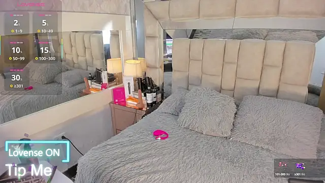 VICTORIAGRAYS online show from 26, 9, 2025