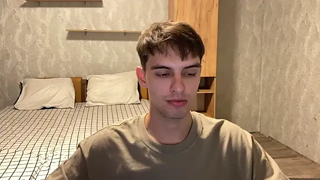 Snapshot of elliot_scott chatting on 12, 9, 2025 elliot scott online show from 12, 9, 2025