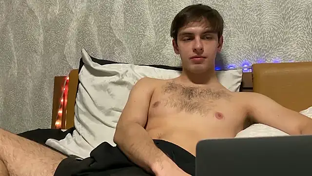 Snapshot of elliot_scott chatting on 23, 11, 2025 elliot scott online show from 23, 11, 2025