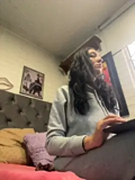 SALOME KORLAND online show from 15, 10, 2025