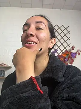 SALOME KORLAND online show from 10, 7, 2026